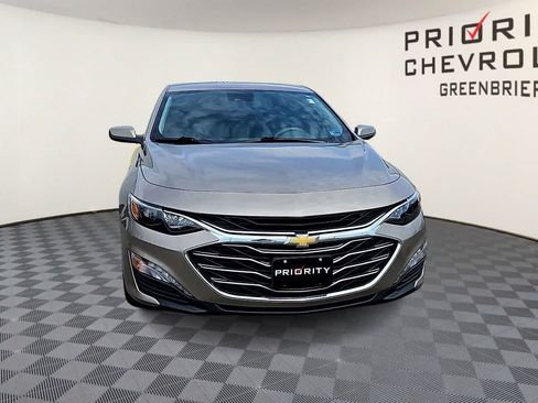 Used 2023 Chevrolet Malibu LT w/ Driver Confidence Package FWD image 3