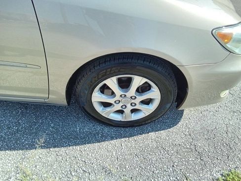 Used 2005 Toyota Camry XLE image 15