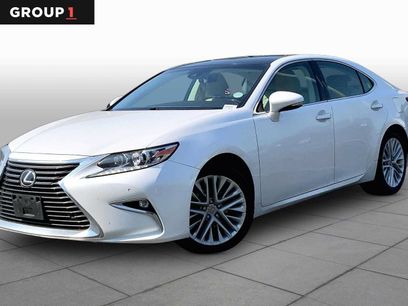 Used 2018 Lexus ES 350 w/ Luxury Package w/Wood Trim