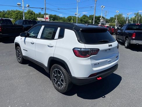 New 2026 Jeep Compass Trailhawk AWD/4WD image 4