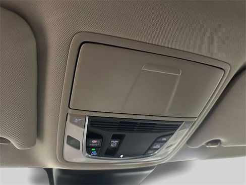 Used 2022 Acura TLX image 30