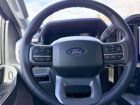 Used 2025 Ford F150 XLT w/ Equipment Group 301A Standard image 17