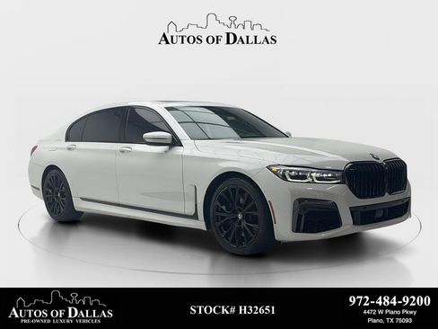Used 2022 BMW 750i xDrive w/ Executive Package image 1