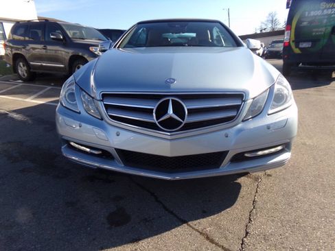 Used 2013 Mercedes-Benz E 350 Cabriolet w/ Premium 2 Pkg image 6