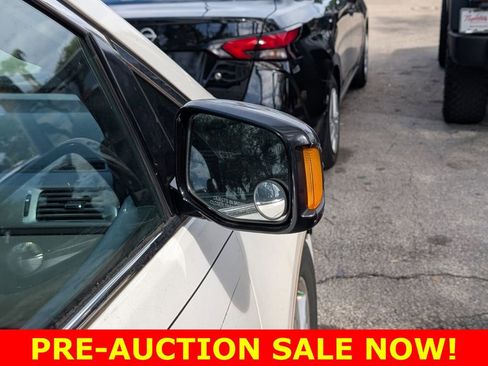 Used 2012 Honda Odyssey Touring image 17