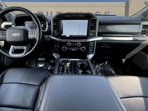 Used 2022 Ford F150 Lariat image 9