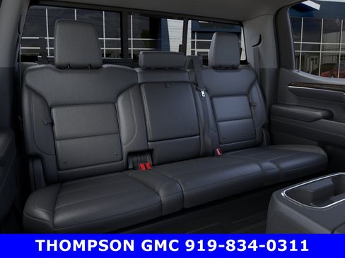 New 2026 GMC Sierra 1500 SLT image 17