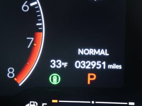 Used 2023 Honda Civic Sport image 13