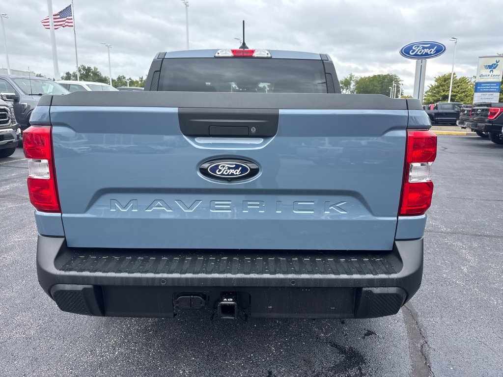 Used 2025 Ford Maverick XLT w/ Equipment Group 301A AWD/4WD image 8