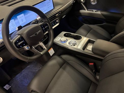 New 2026 Genesis GV60 Advance AWD/4WD image 10