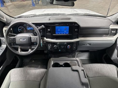 Certified 2024 Ford F350 XLT AWD/4WD image 15
