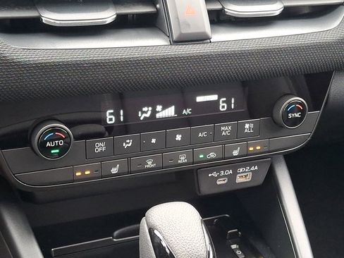 New 2026 Subaru Outback Limited AWD/4WD image 16