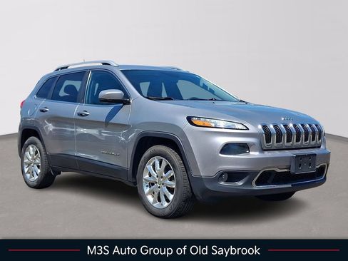Used 2017 Jeep Cherokee Limited AWD/4WD image 1