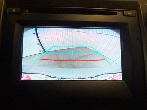 Used 2017 Toyota Camry LE FWD image 31