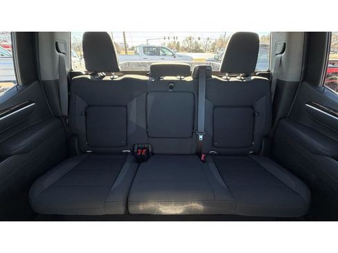 Used 2026 GMC Sierra 1500 Elevation image 24