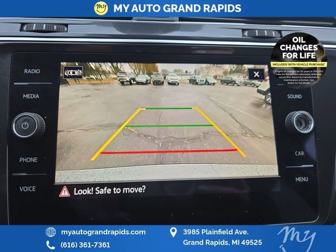 Used 2023 Volkswagen Tiguan SE image 21