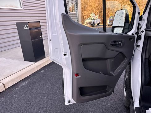 New 2026 Ford Transit 350 148 High Roof Extended image 24