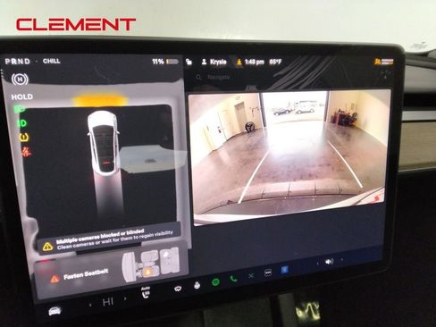 Used 2022 Tesla Model Y Performance image 23