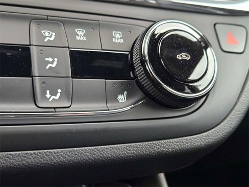 New 2026 Buick Envista Preferred image 24