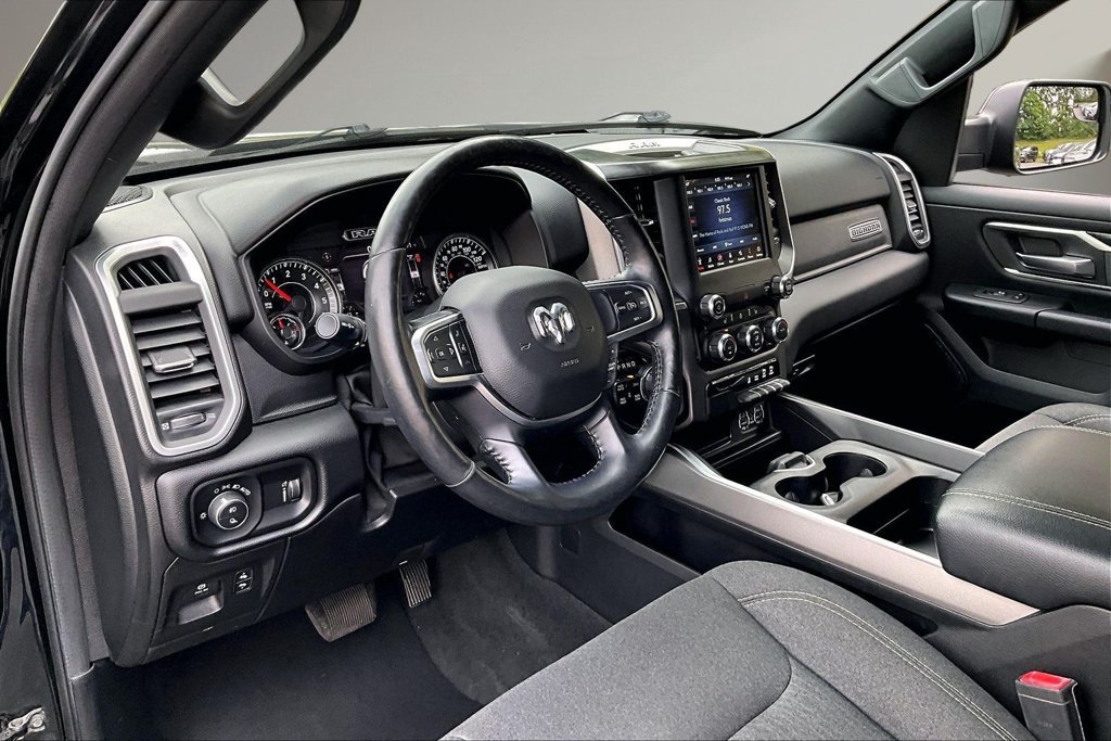 Used 2020 RAM 1500 Big Horn AWD/4WD image 17