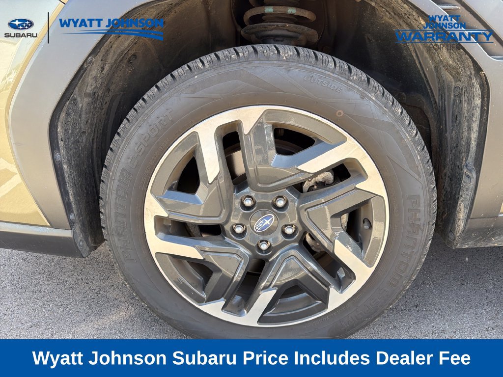Used 2025 Subaru Forester Limited AWD/4WD image 3