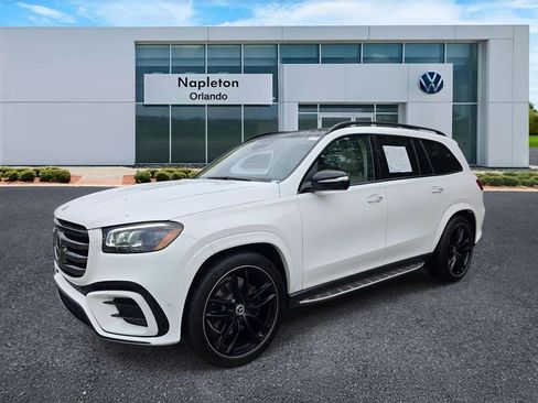 Used 2024 Mercedes-Benz GLS 580 4MATIC w/ Warmth & Comfort Package image 1