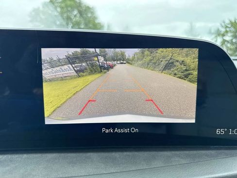 Used 2024 Cadillac XT4 Sport image 27