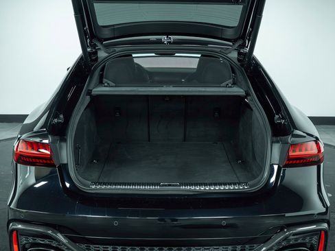 Used 2022 Audi RS 7 Sportback image 48