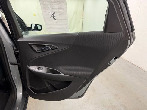 Used 2023 Chevrolet Malibu LT image 12
