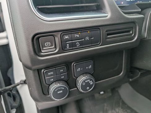 Used 2023 Chevrolet Tahoe Z71 image 16