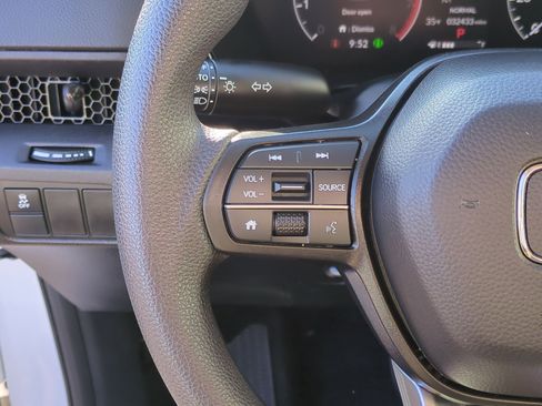 Used 2023 Honda CR-V LX image 19