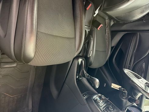 Used 2013 Buick Encore Convenience AWD/4WD image 23