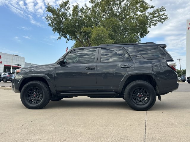 Used 2024 Toyota 4Runner TRD Off-Road Premium w/ Moonroof Package AWD/4WD image 2