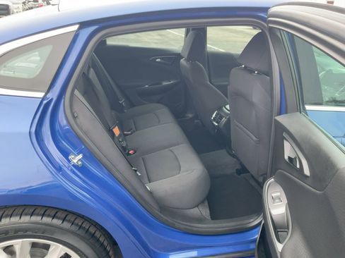 Used 2023 Chevrolet Malibu LT FWD image 14