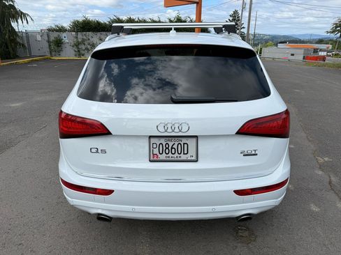 Used 2016 Audi Q5 2.0T Premium Plus w/ Technology Package AWD/4WD image 4