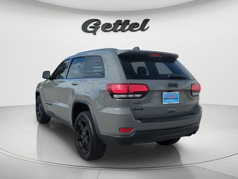 Used 2021 Jeep Grand Cherokee Freedom Edition AWD/4WD image 7