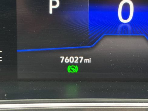 Used 2022 Volkswagen Tiguan SE R-Line AWD/4WD image 30