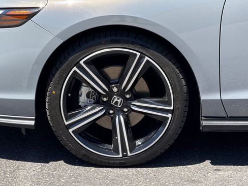 Used 2024 Honda Accord Sport image 24