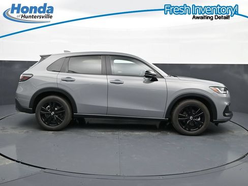 Certified 2026 Honda HR-V Sport image 11