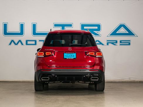 Used 2021 Mercedes-Benz GLB 250 image 9
