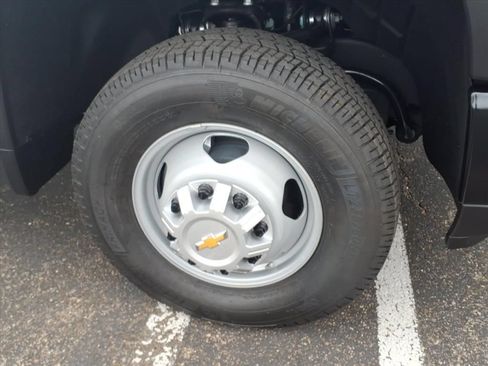 New 2026 Chevrolet Silverado 3500 W/T RWD image 11
