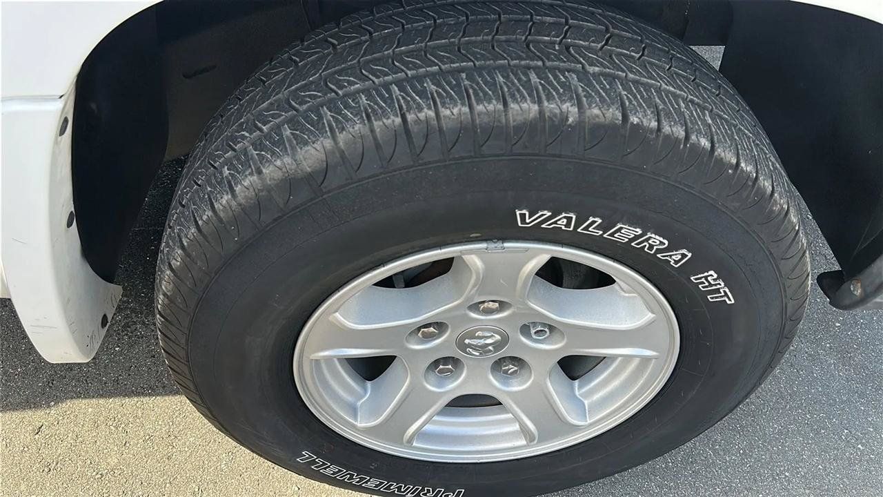 Used 2005 Dodge Dakota SLT RWD image 25