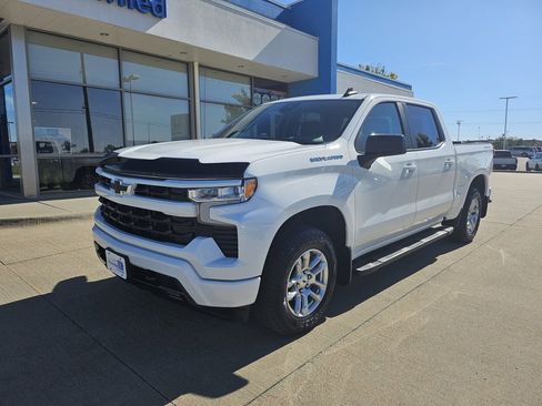 Used 2022 Chevrolet Silverado 1500 RST image 1