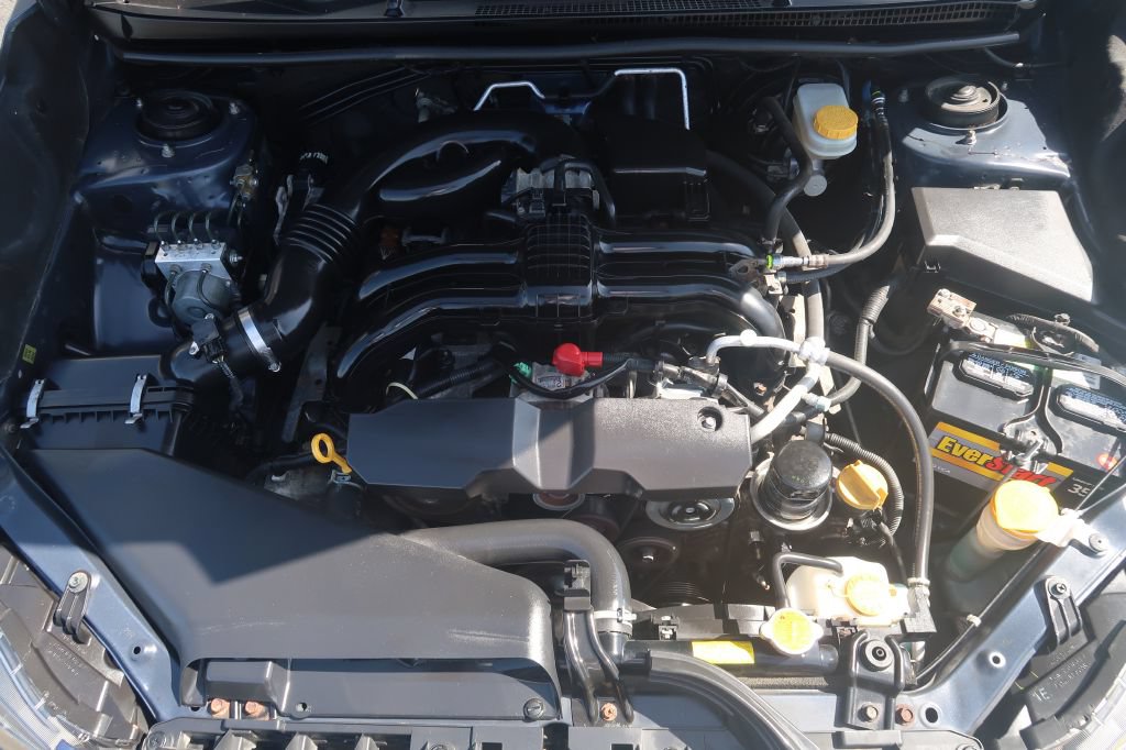 Used 2012 Subaru Impreza 2.0i Premium w/ All-Weather Pkg AWD/4WD image 12