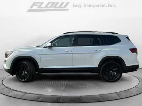 New 2026 Volkswagen Atlas SE AWD/4WD image 4