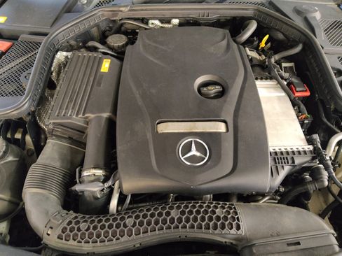 Used 2015 Mercedes-Benz C 300 4MATIC Sedan w/ Multimedia Package image 30