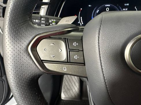 Used 2024 Lexus RX 500h F Sport w/ Convenience Package AWD/4WD image 19