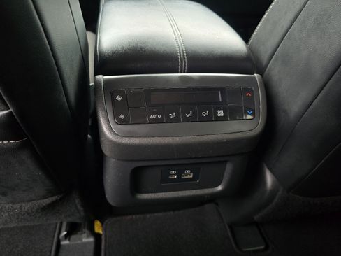 Certified 2022 Nissan Pathfinder SL AWD/4WD image 25
