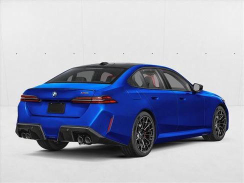 New 2027 BMW M5 w/ M Driver's Package AWD/4WD image 2