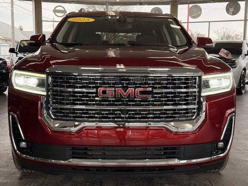 Used 2023 GMC Acadia Denali image 4